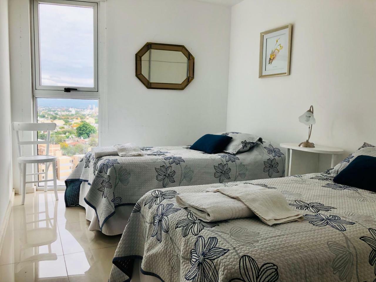 Aloha Gueemes Premium, 2 Dorm Con Vista A Sierras Apartment *